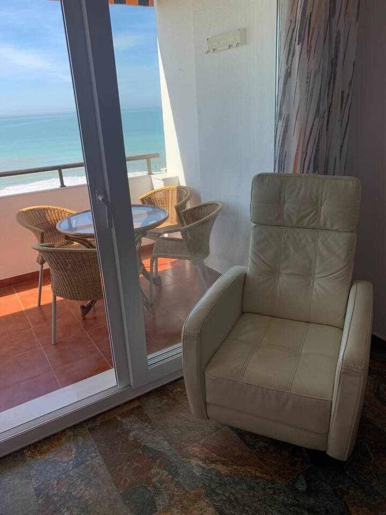 Апартаменти El Mirador De La Playa Cortadura Grupo Ac Gestion Кадіс Екстер'єр фото